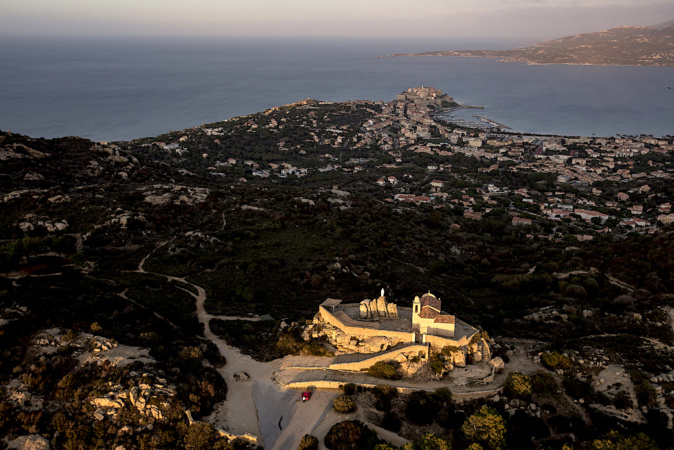 La photo du jour : Notre Dame de la Serra vue du… ciel !