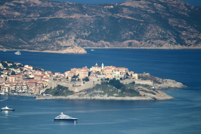 Mobilisation pour sauver le "Mar a Beach" à Calvi