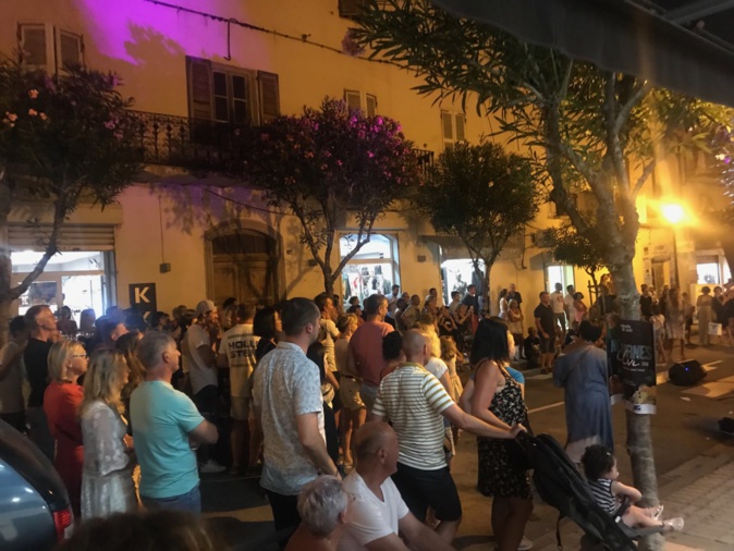 Un succès pour la 1re nocturne des commerçants du Centre-ville de Calvi