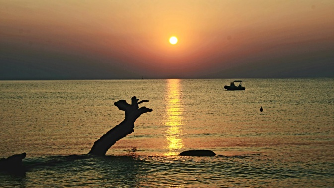 Lever de soleil sur la plage de de la Marine de Solaro (Olivier Makdoud)