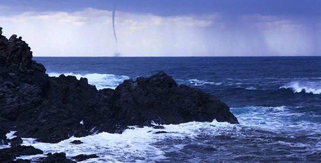 Trombes marines au large d'Ajaccio