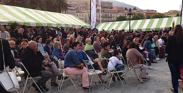 Pescadori in Festa à Ajaccio : I Chjami Aghjalesi enflamment le port