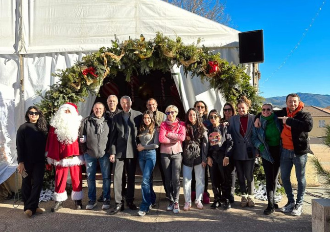 Corte : Concert des élèves de l'école de musique au marché de Noël