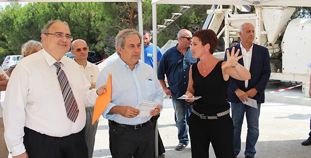 Paul Giacobbi visite le chantier de remise à niveau de la station d'eau potable de Calvi