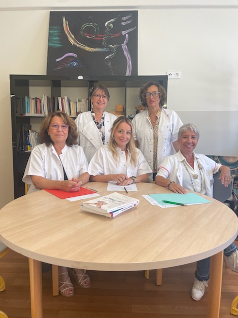 Docteur Marie-Hélène Virevialle, Gériatre Responsable du Centre mémoire Véronique Costantino-Hamard, neuropsychologue, superviseur CM Stéphanie Luciani, Secrétaire médicale Marine Pinelli Giacomoni, neuropsychologue, géronto-psychologue Marie-Claire Benetti Papadacci, Docteur (Ph.D) art-thérapeute certifiée