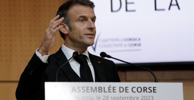 Le Président de la République, Emmanuel Macron, lors de son discours à l'Assemblée de Corse, le 28 septembre 2023. Crédit Pochard-Casabianca / AFP