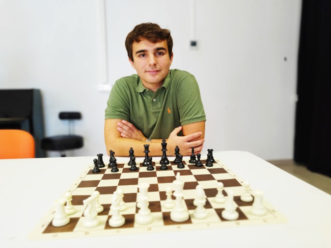 Marc'Andria Maurizzi n'a que 17 ans et il fait déjà partie des meilleurs joueurs d'échecs français.