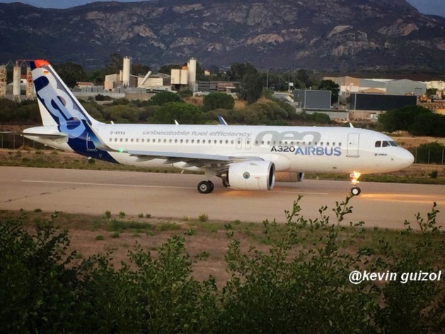 Vol d'entraînement à Calvi pour le tout nouvel A320 NEO dont la livraison est prévue en fin d'année !