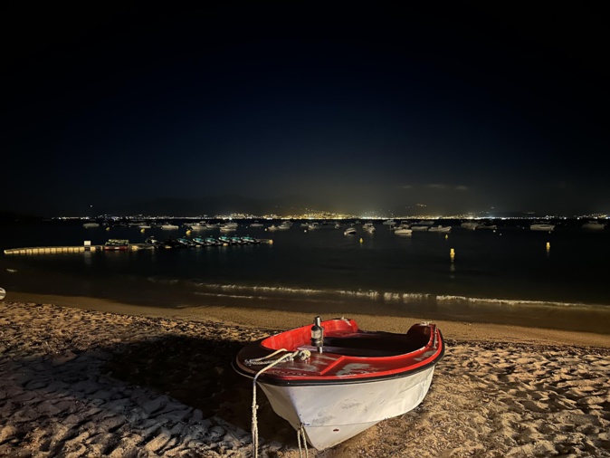 La photo du jour : la plage de Stagnola la nuit