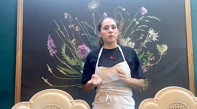 VIDEO - À table : tortellini à la courge bio, aux oronges de cueillette et à la tome Corse avec Loan Gazielly