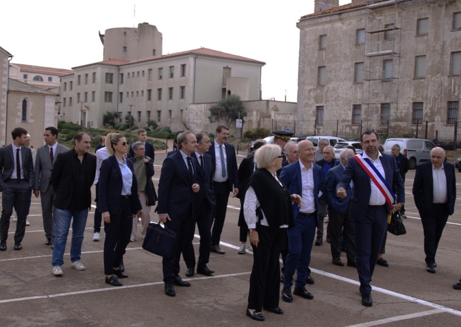 EN IMAGES - La ministre Catherine Vautrin à la rencontre des élus de l'Extrême sud de l'île