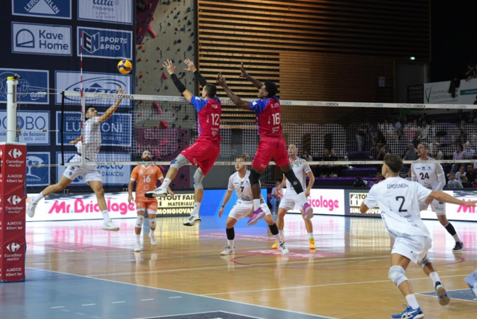 Volley Ligue B - Le GFCA s'impose facilement face à Royan (3/0)