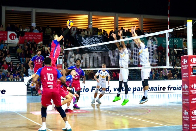 ​Ligue B – Le GFCA Volley remporte le choc face à Fréjus (3/1)