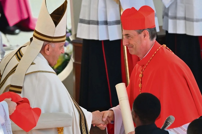 L'évêque de Corse, François Bustillo, est élevé au rang de cardinal par le pape, le 30 septembre 2023, au Vatican AFP / © Filippo Monteforte