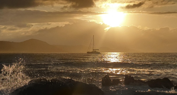 La photo du jour : fin de journée sur la plage du Rupione