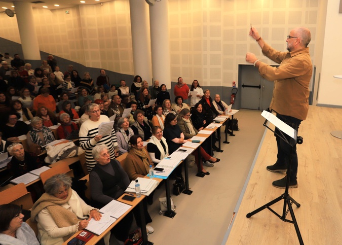 Jean-Louis Blaineau, dirigera les 300choristes corses (Grazi itratti)