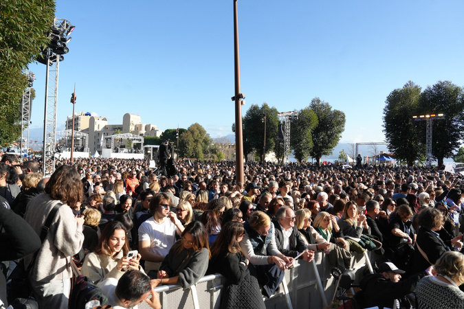 Entre chants, prières et fatigue : la journée inoubliable des fidèles corses à Ajaccio