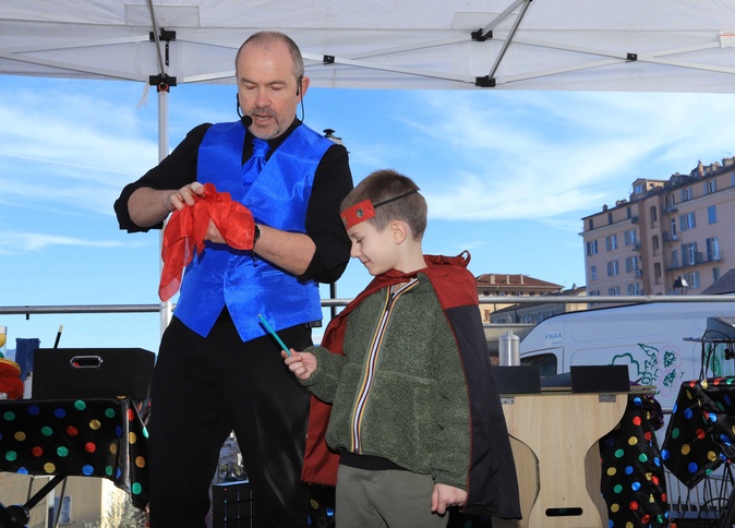 Corte : un spectacle de magie pour les élèves de l'école Sandreschi