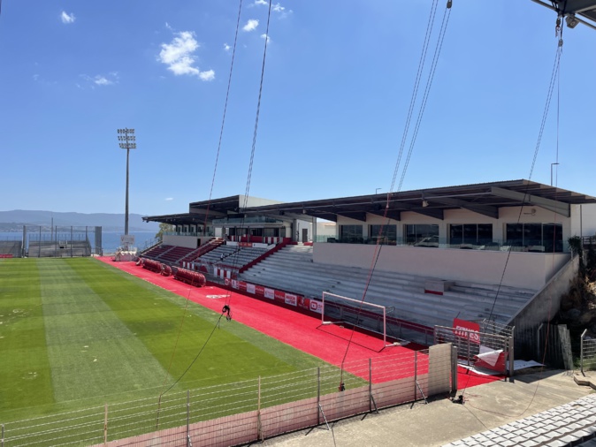 « Silence, l’AC Ajaccio se meurt » : Le club annonce déposer plainte contre un journaliste indépendant