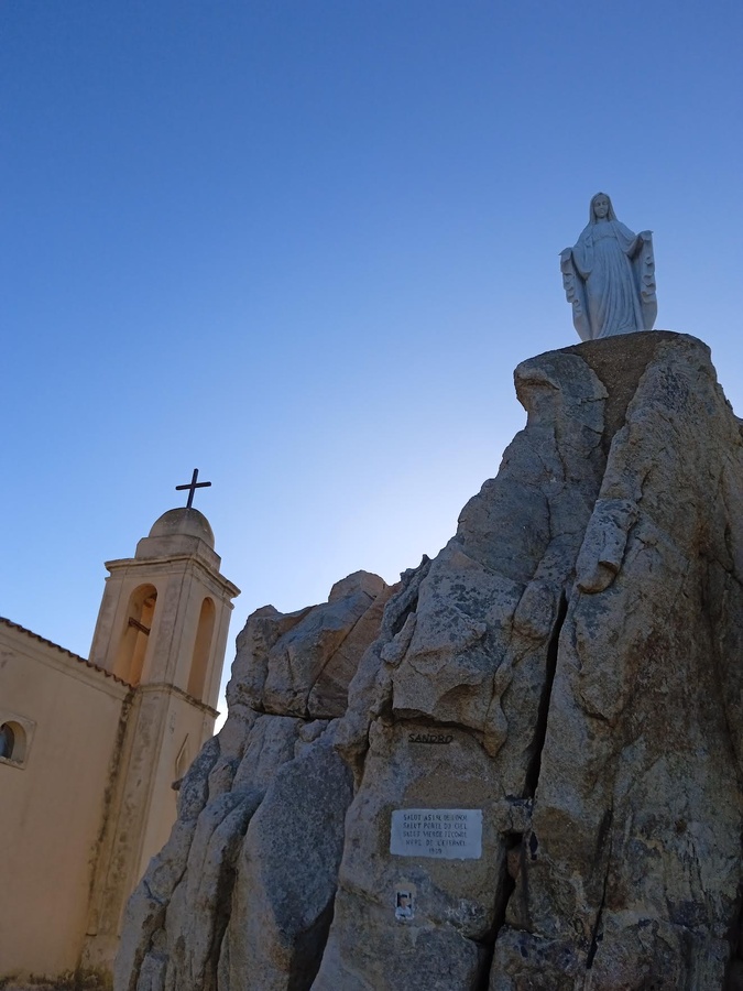 La photo du jour : Balade et prière à Notre Dame de la Serra 