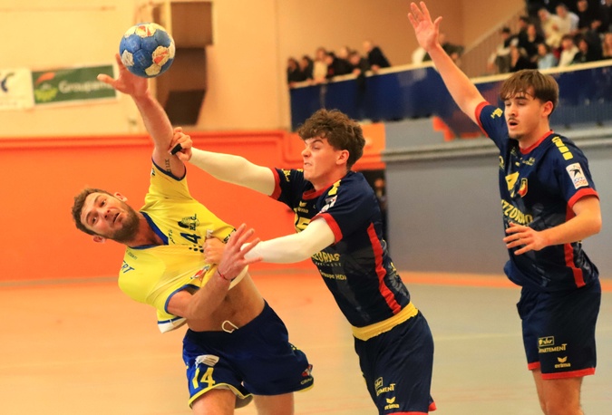 Handball N2 - Le HB Corte craque sur la fin face à Saint-Raphaël