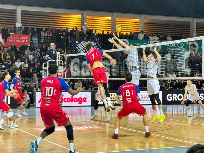 Le GFCA Volley survole la saison régulière de Ligue B (photos Paule Santoni)