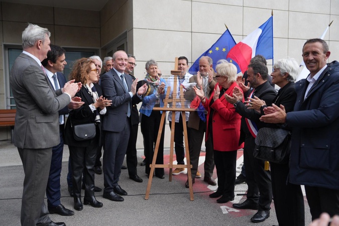 Laurent Marcangeli, ministre de l'Action Publique et Catherine Vautrin, ministre de la Santé, ont inauguré officiellement ce lundi matin le CH d'Ajaccio (photos Paule Santoni)