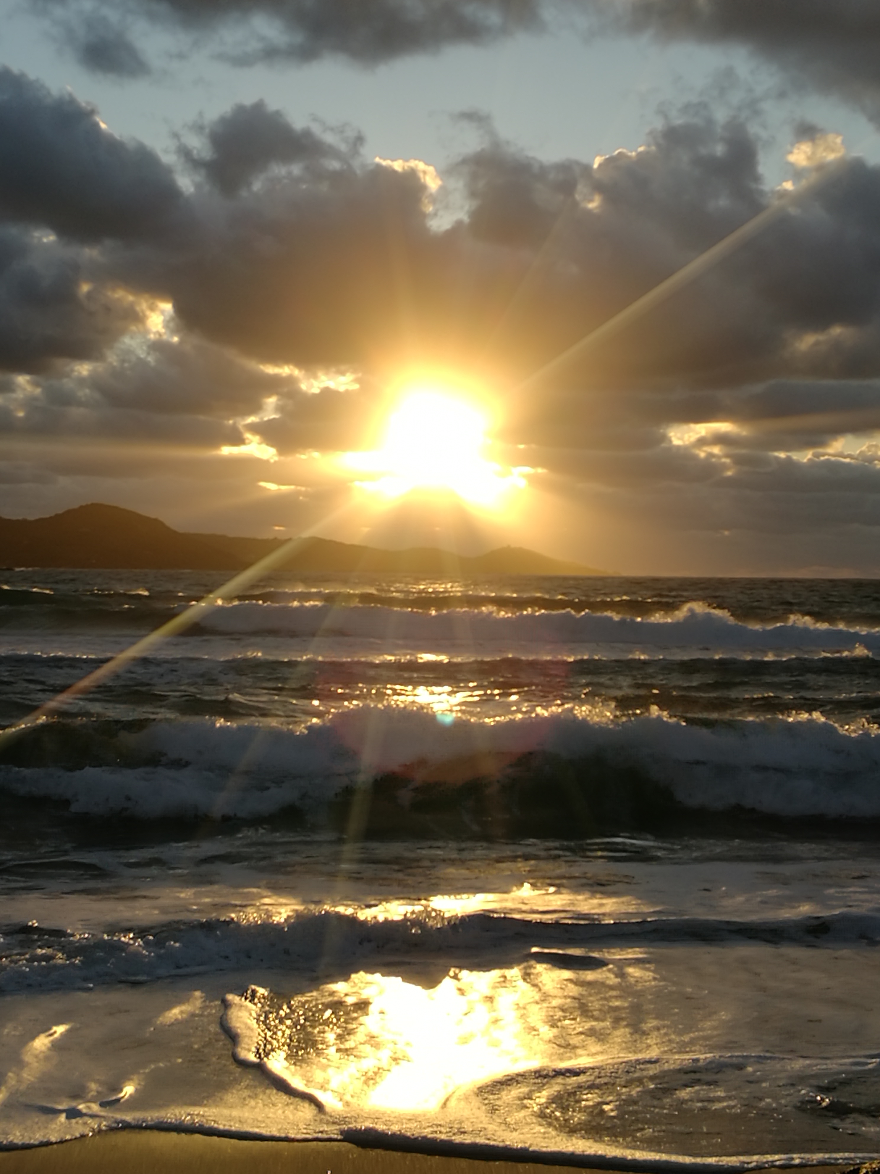 La photo du jour : Ciel tourmenté sur Agosta-Plage