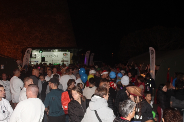 Marche nocturne  du cœur, de l'amitié et de la solidarité à Calvi