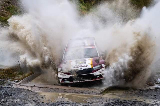 Rallye de Grande-Bretagne : Pierre-Louis Loubet reprend la tête du WRC2