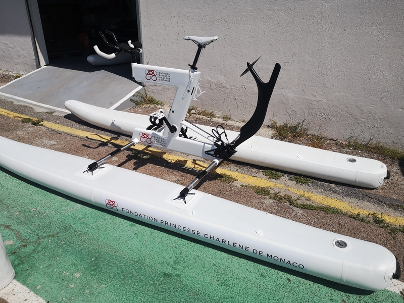 Le water bike de son altesse sérénissime Charlène de Monaco  a trouvé sa place à l'ancien port de commerce de Calvi