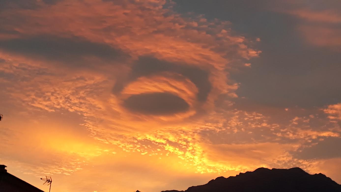 Ciel tourmenté et impressionnant au-dessus de la Balagne (Photo Jean-Marc Cohen)