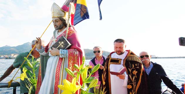 Saint Erasme fêté avec faste par les Ile-roussiens !