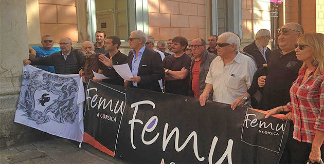 Rassemblement devant la mairie d’Ajaccio : Femu à Corsica répond aux propos du maire