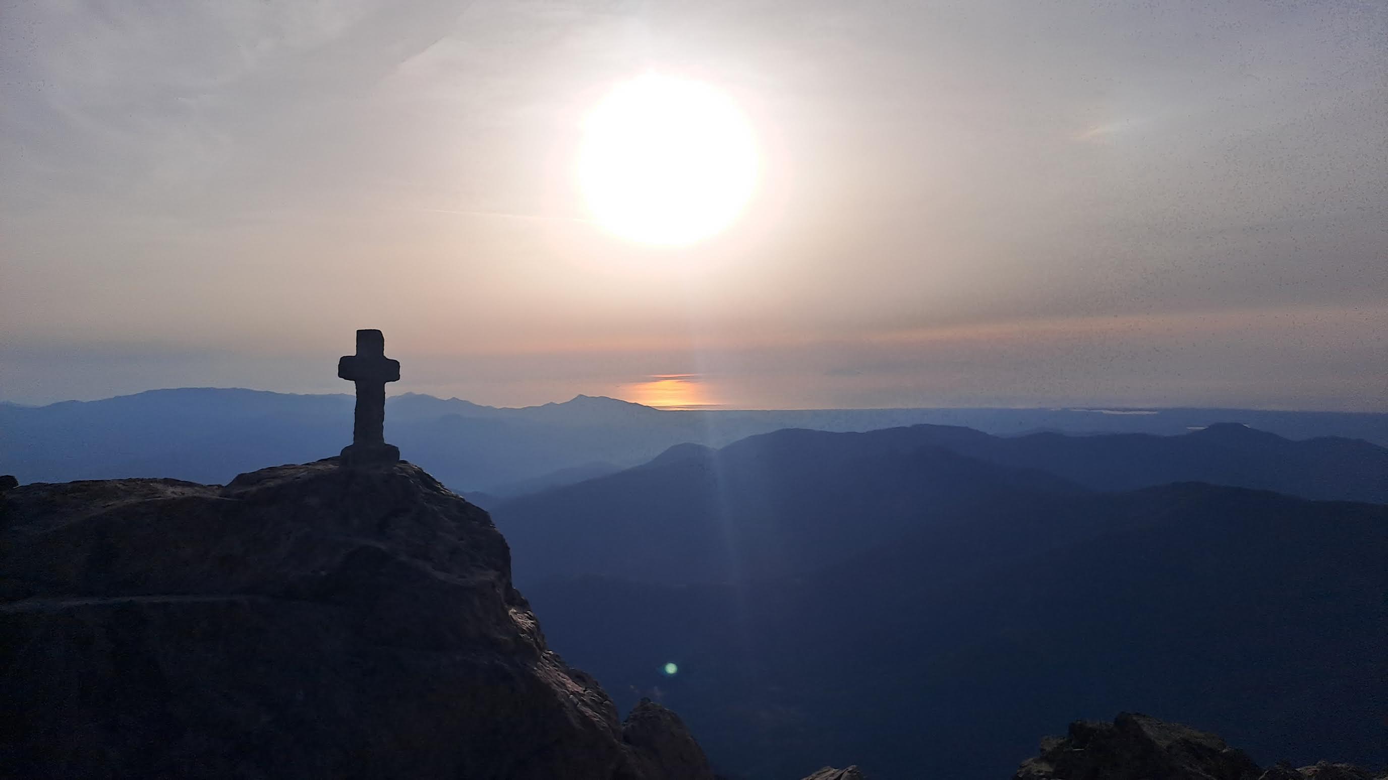 La photo du jour : le Monte d'Oro au lever du jour