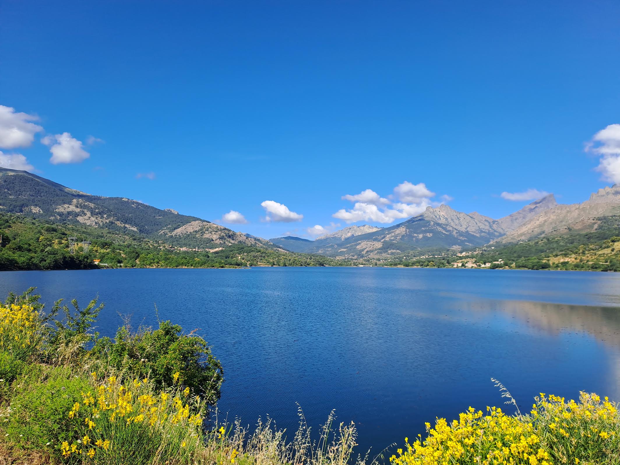 Le lac de Calacuccia (Christine Le Hir)