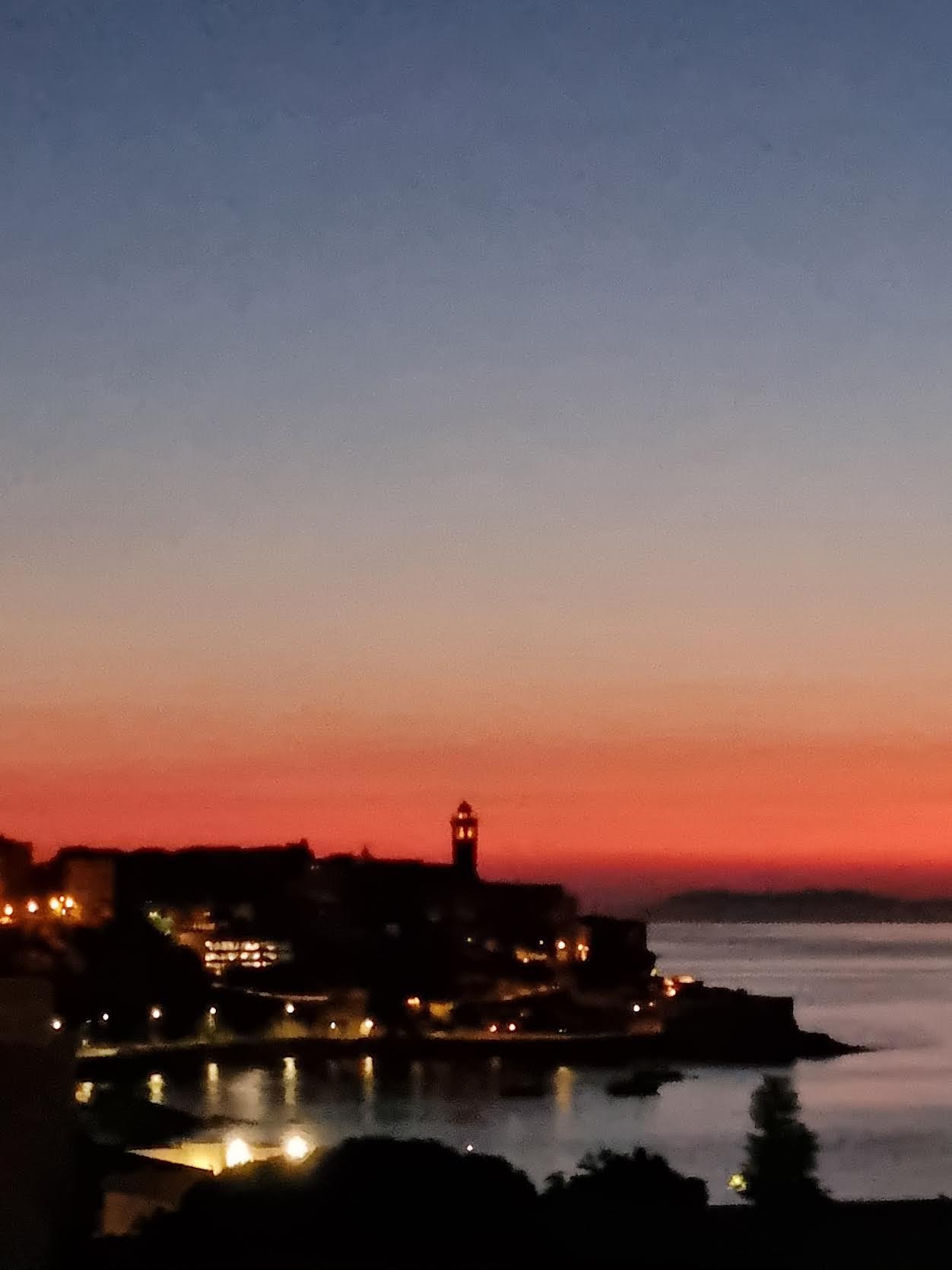 La photo du jour : Bastia s'éveille...