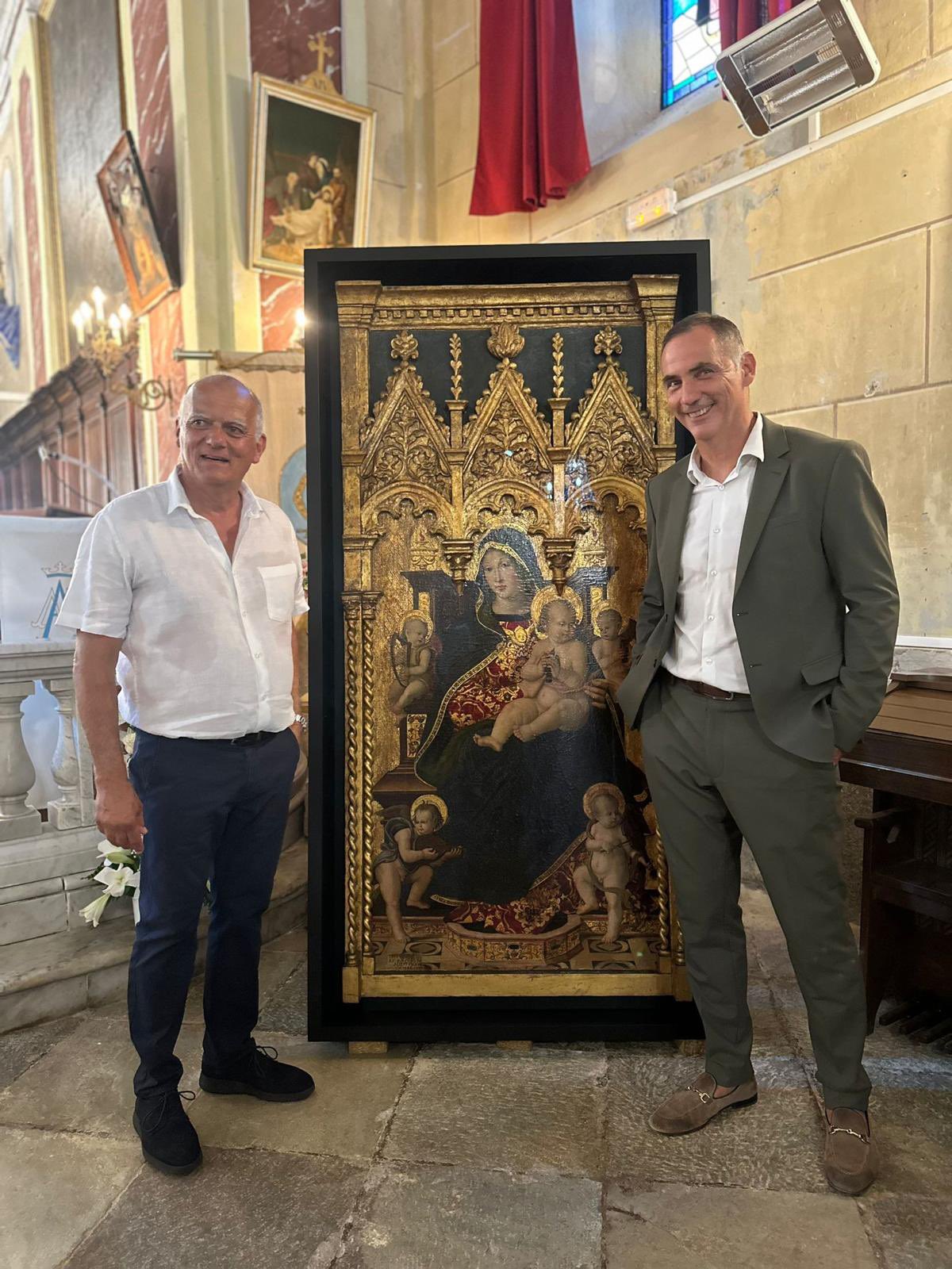 Patrick Sanguinetti et Gilles Simeoni devant la Madone de Brando (XGilles Simeoni)