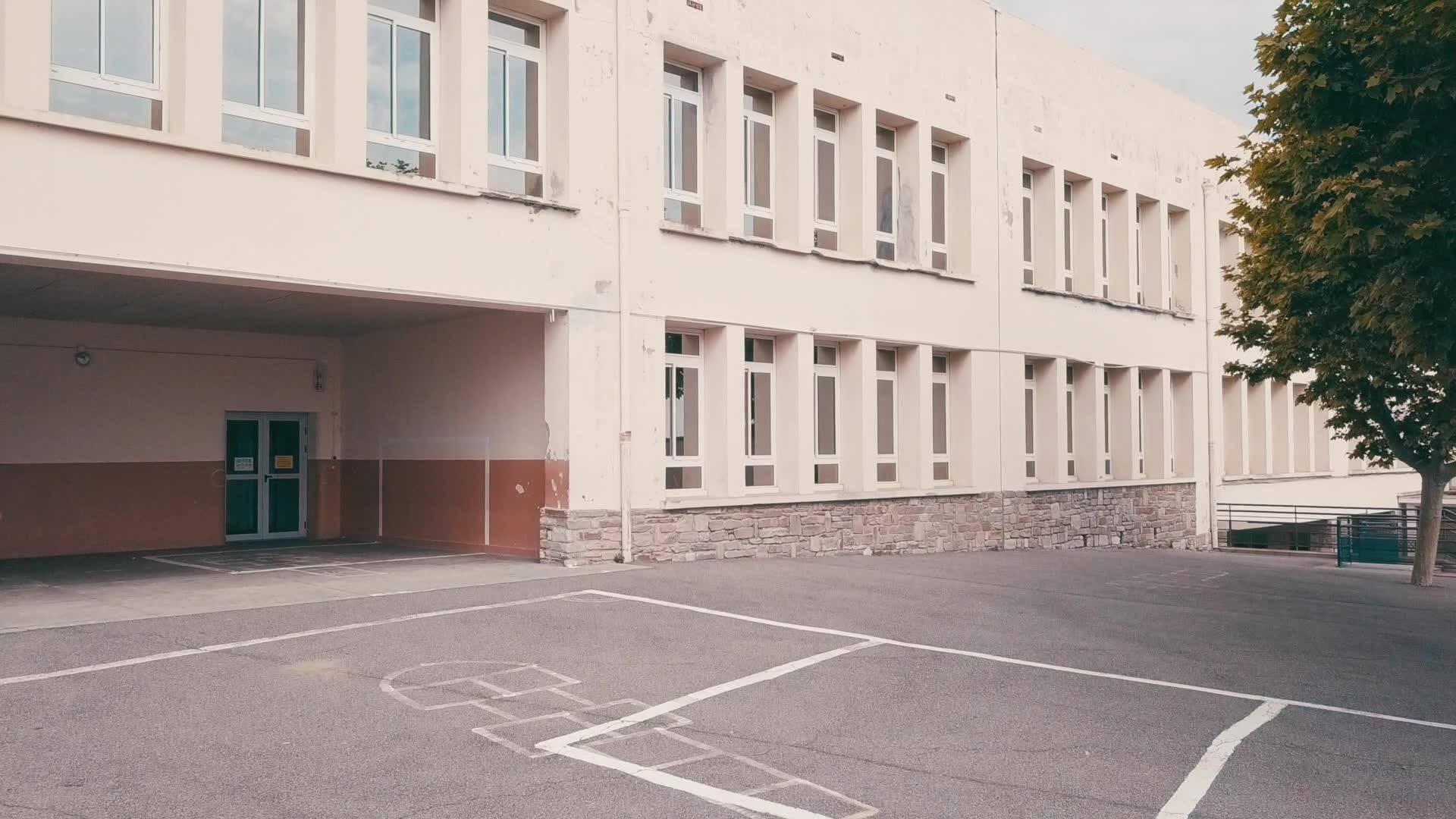 Facebook Ecole élémentaire Georges Charpak Bastia