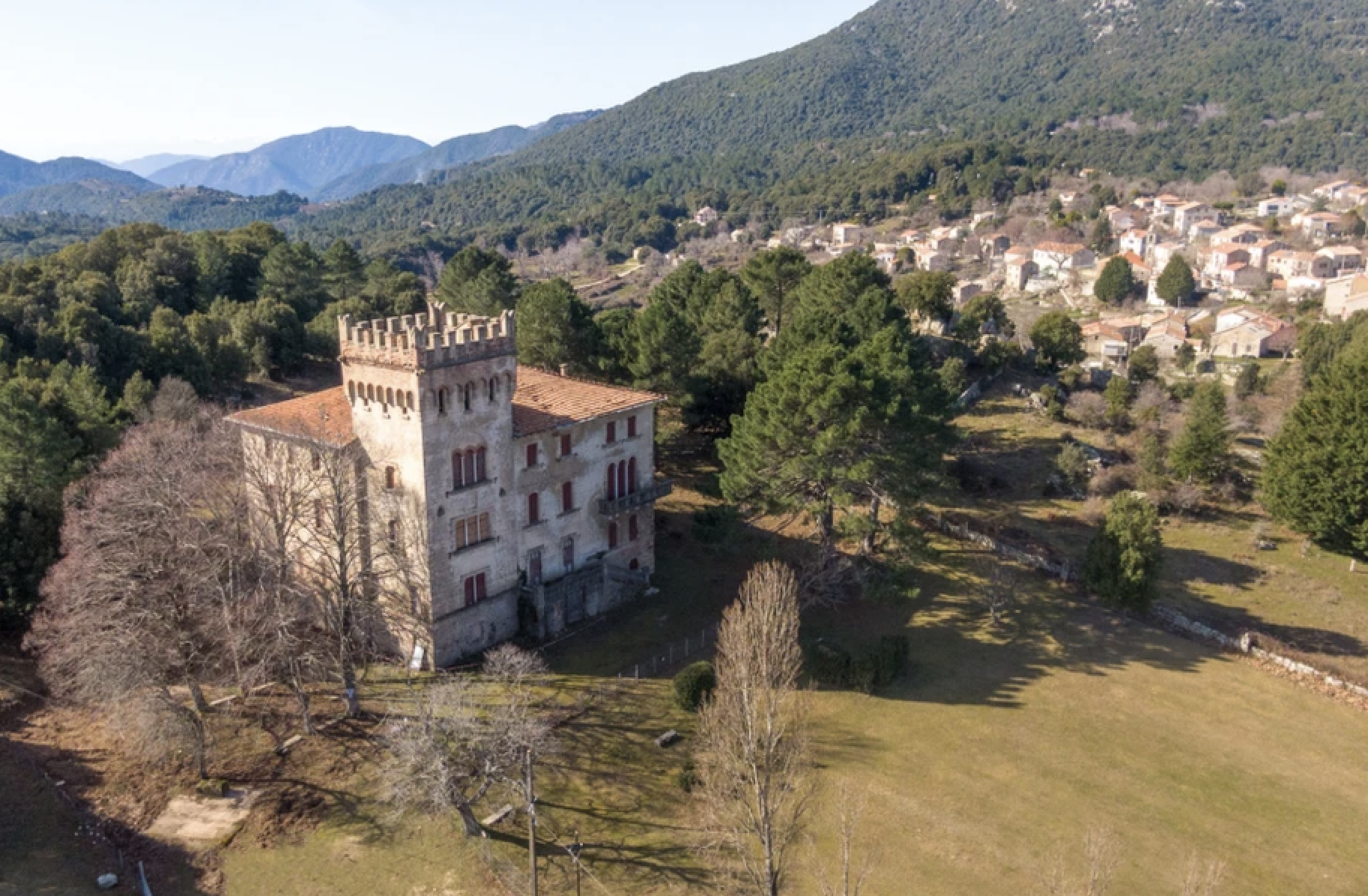 La première édition de l'Alta Rocca Trail au départ de Quenza se déroule ce dimanche 1er septembre (crédit photo : "coureurs des crêtes"