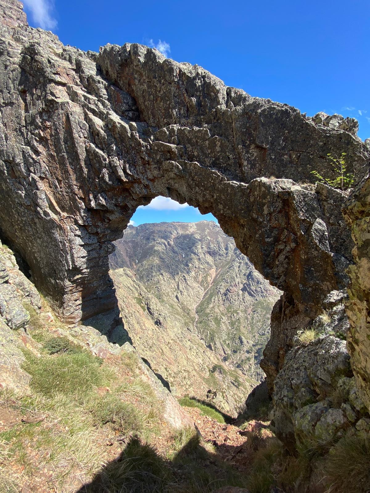 La photo du jour : la belle arche de Pùscaghja