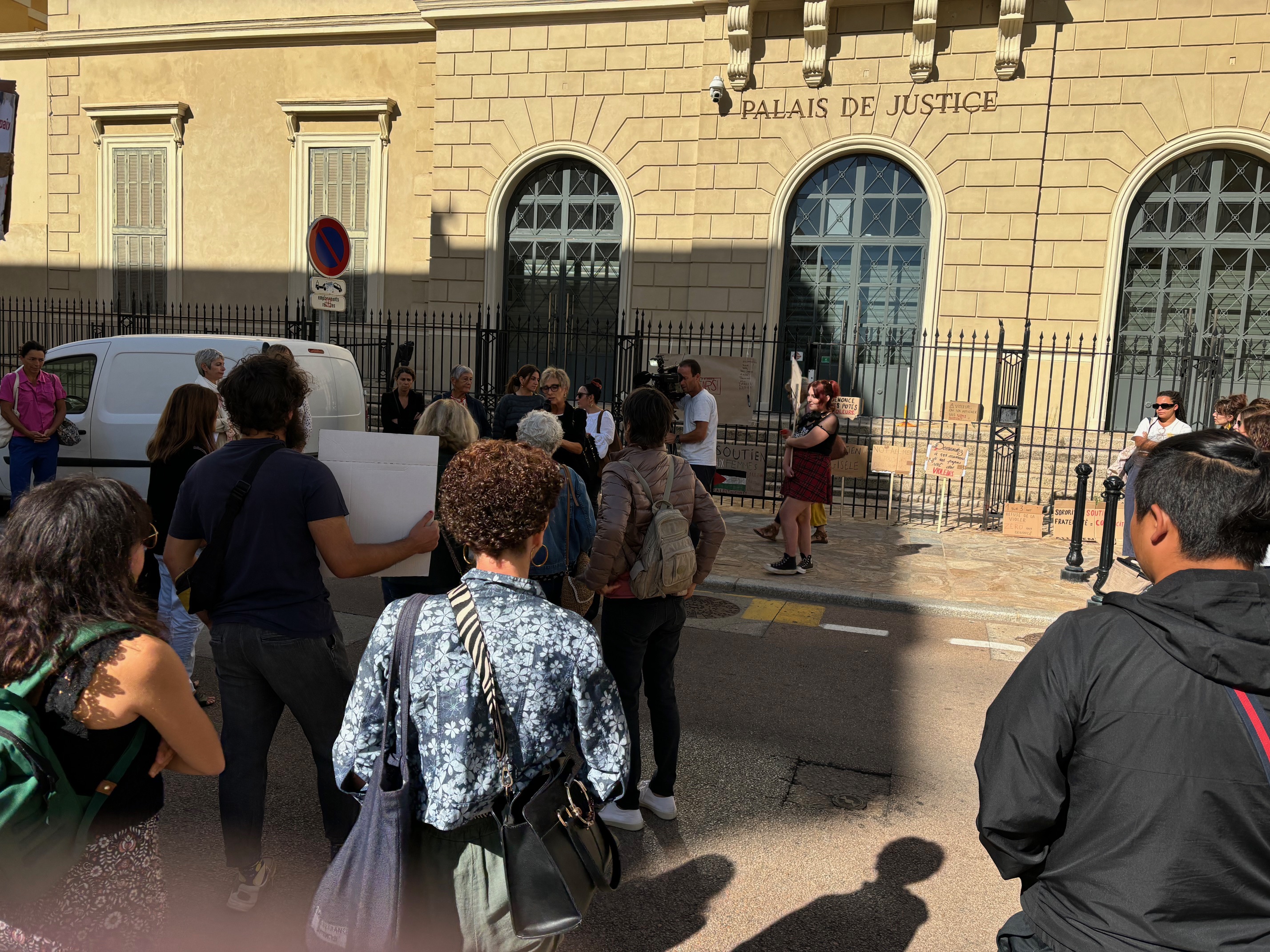 Ajaccio : une manifestation en soutien à Gisèle Pelicot et aux femmes victimes de viols