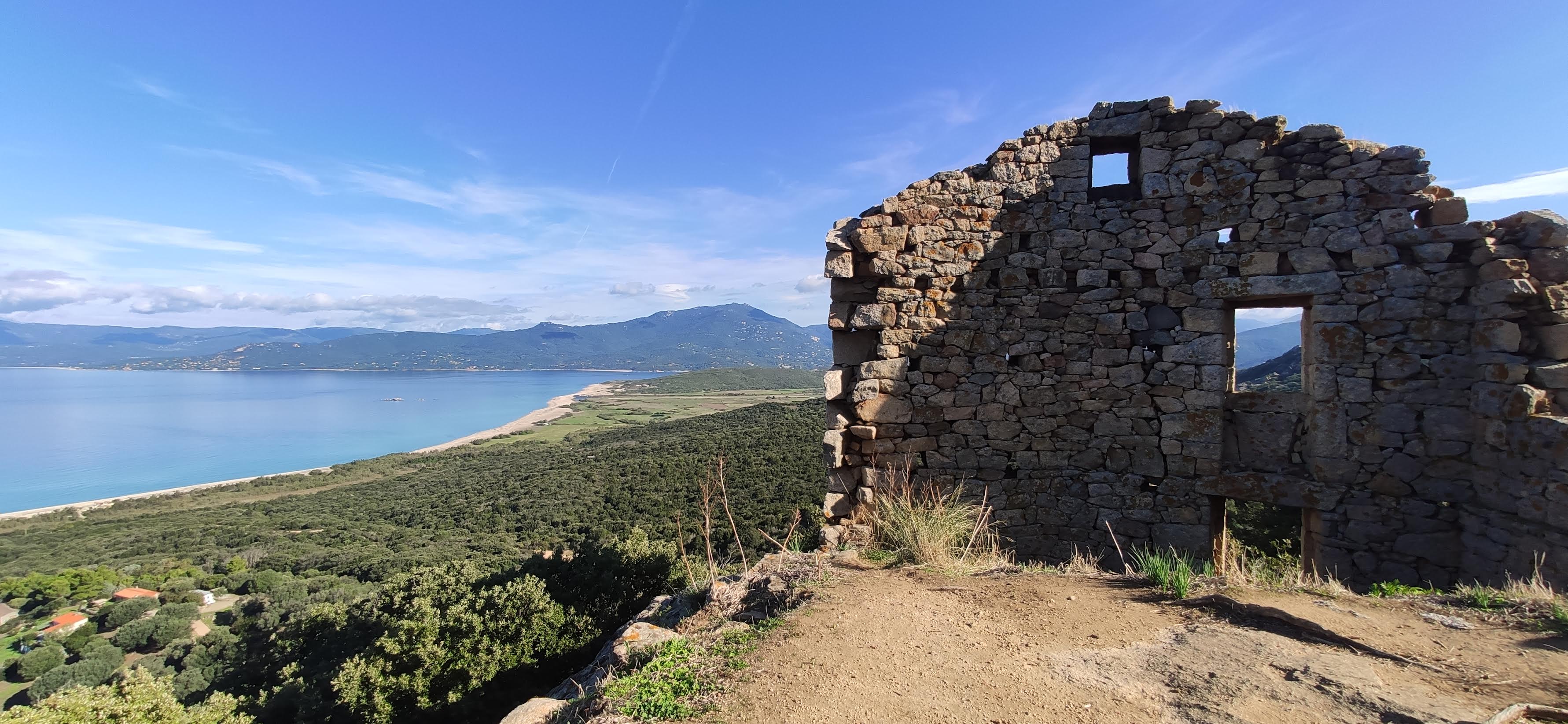 La photo du jour : A Chjava, village abandonné au-dessus du Valincu