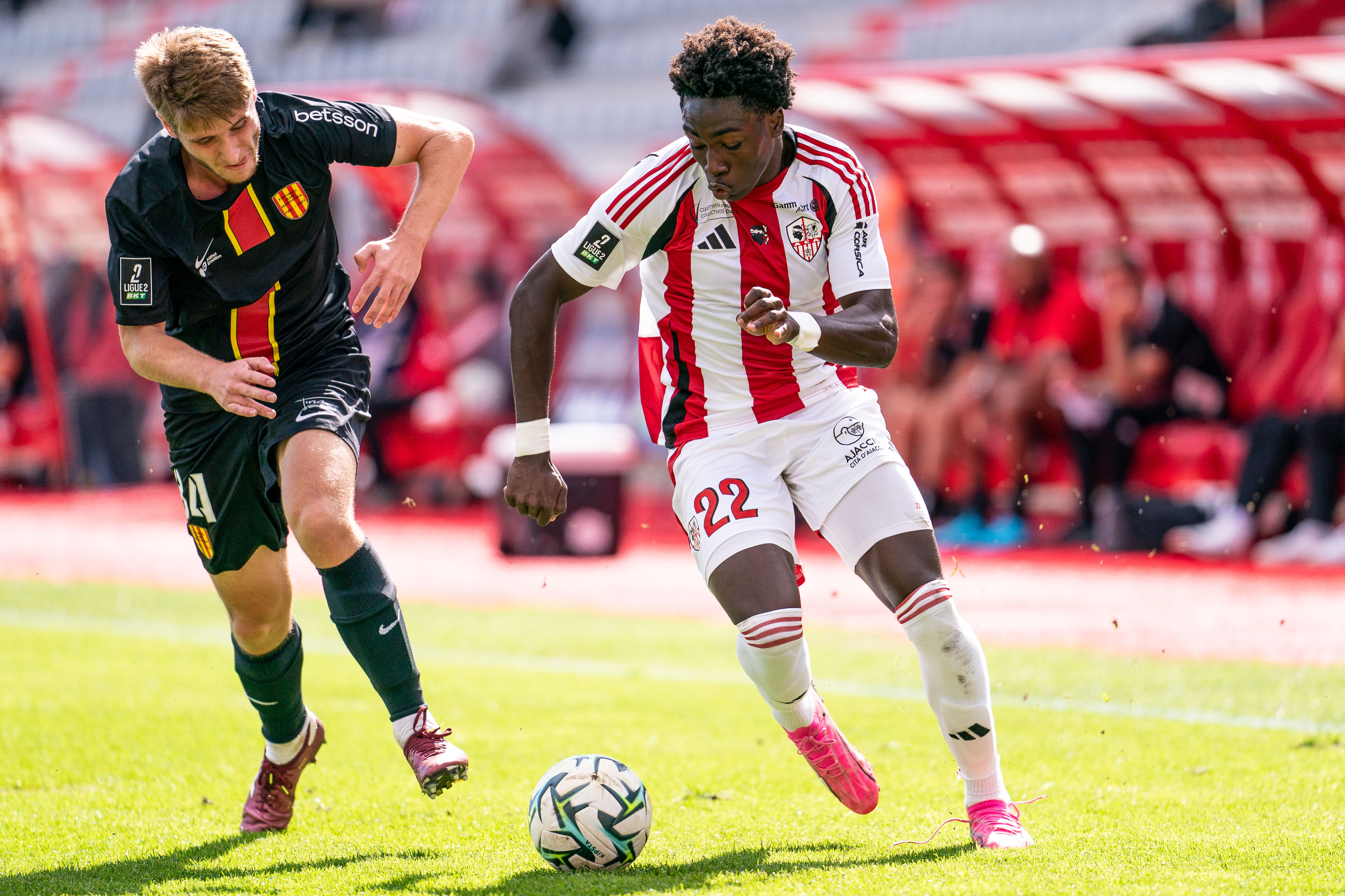 L'AC Ajaccio doit se contenter d'un match nul face à Martigues, à 9 contre 11. (crédit photo : service communication AC Ajaccio)