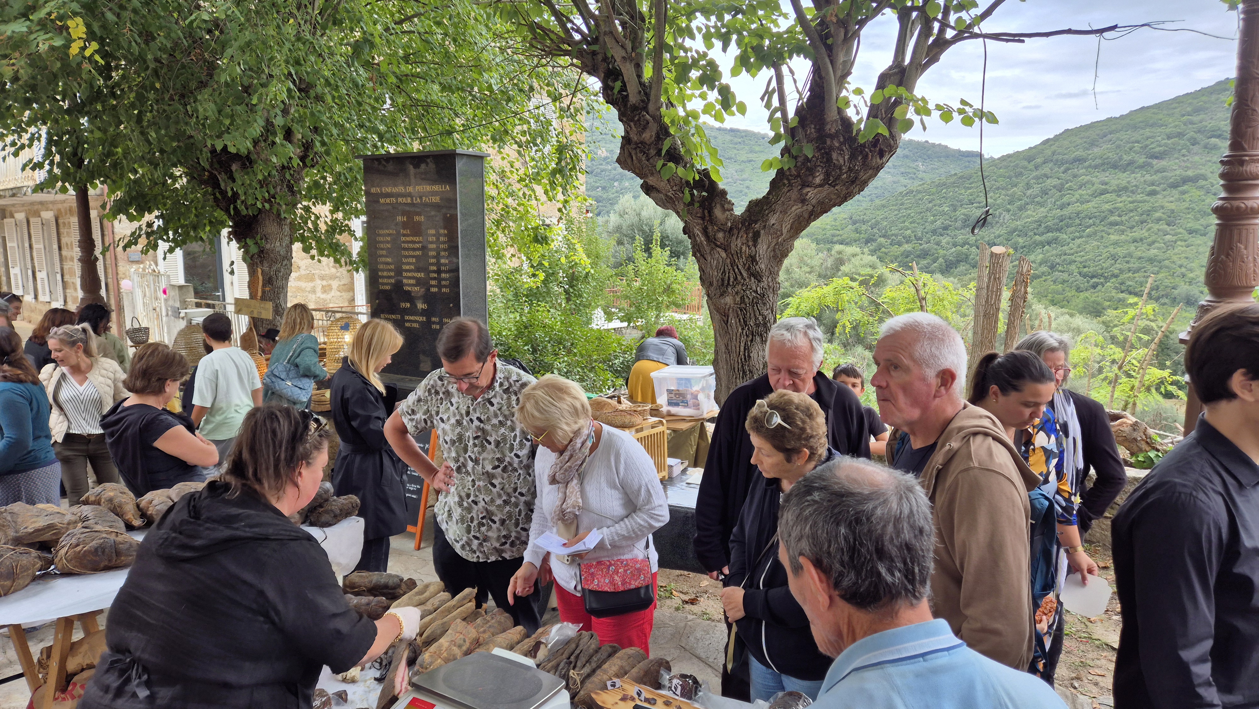  Pietrosella a célébré sa Fête de la Transhumance en mémoire des traditions pastorales corses