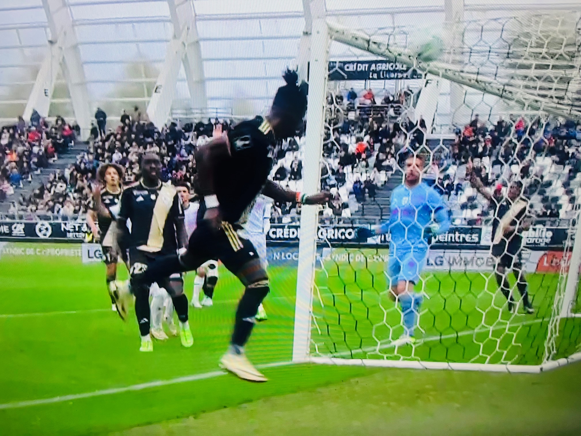 L'AC Ajaccio s'est incliné à Amiens (2-1) ce samedi après-midi au stade de la Licorne.