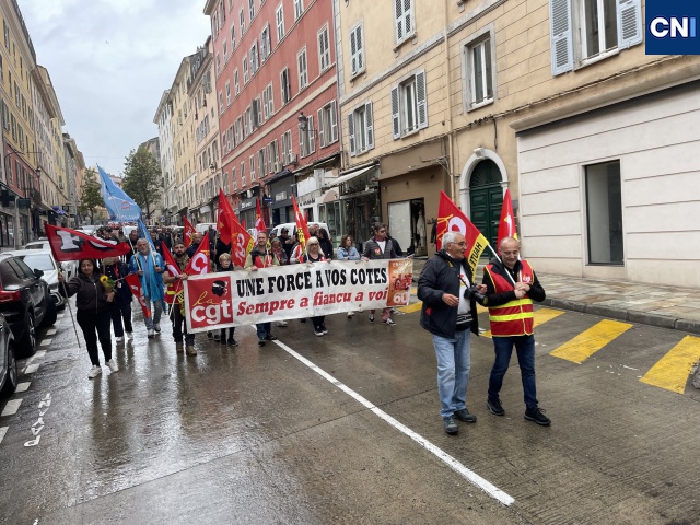 Regroupés en Intersyndicale, défileront ce 5 décembre les syndicat CGT, FO, FSU, UNSA...