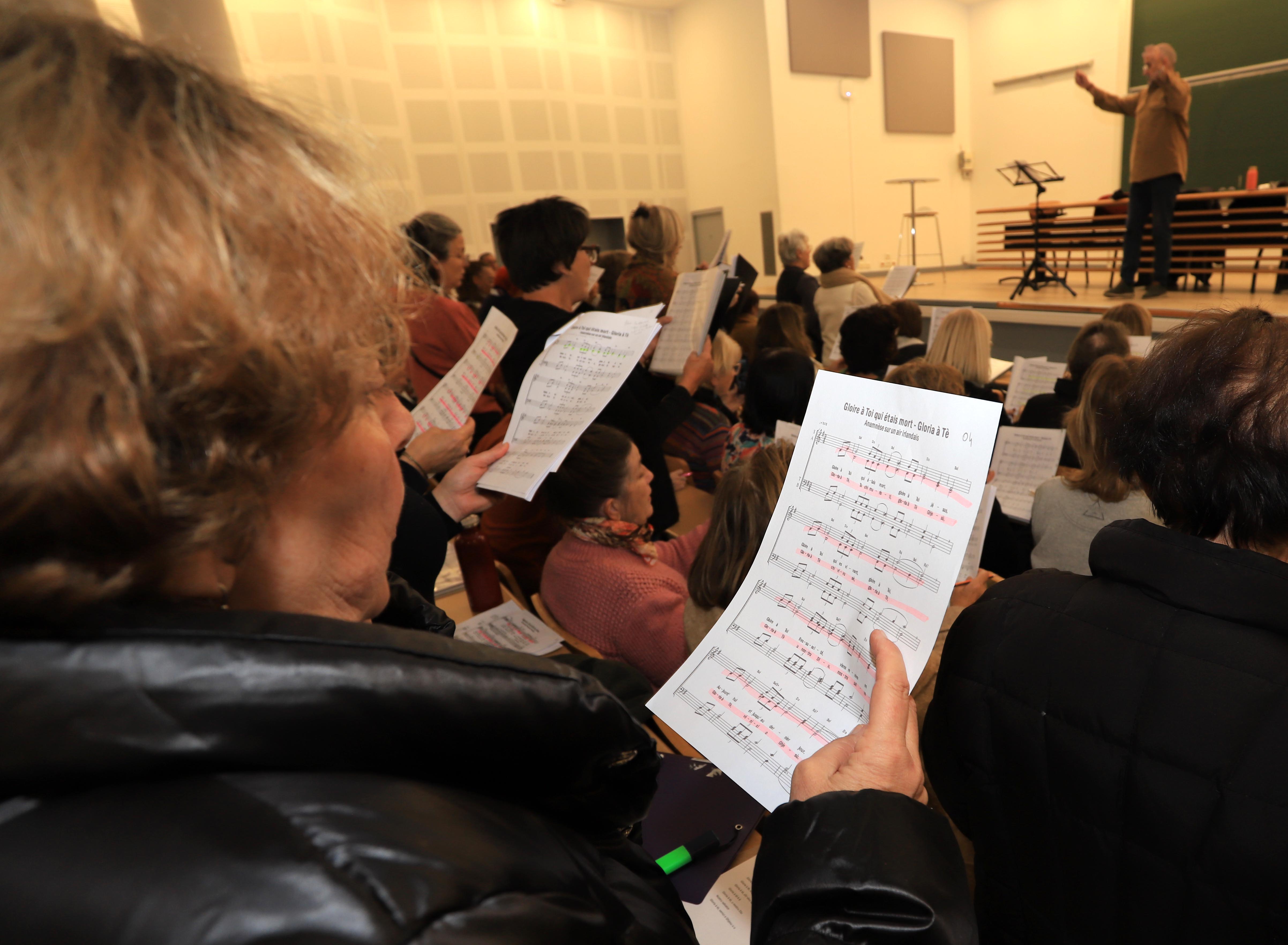 Pape François en Corse : 300 choristes prêts à animer la messe au Casone