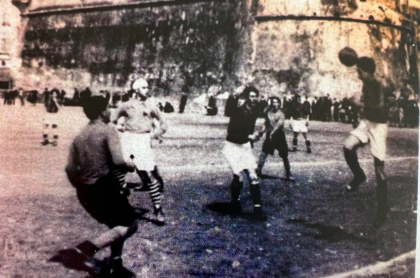 Nice-Sporting sur le stade olympique de la place d'armes (Tradizione viva di Bastìa è di u sò circondu)