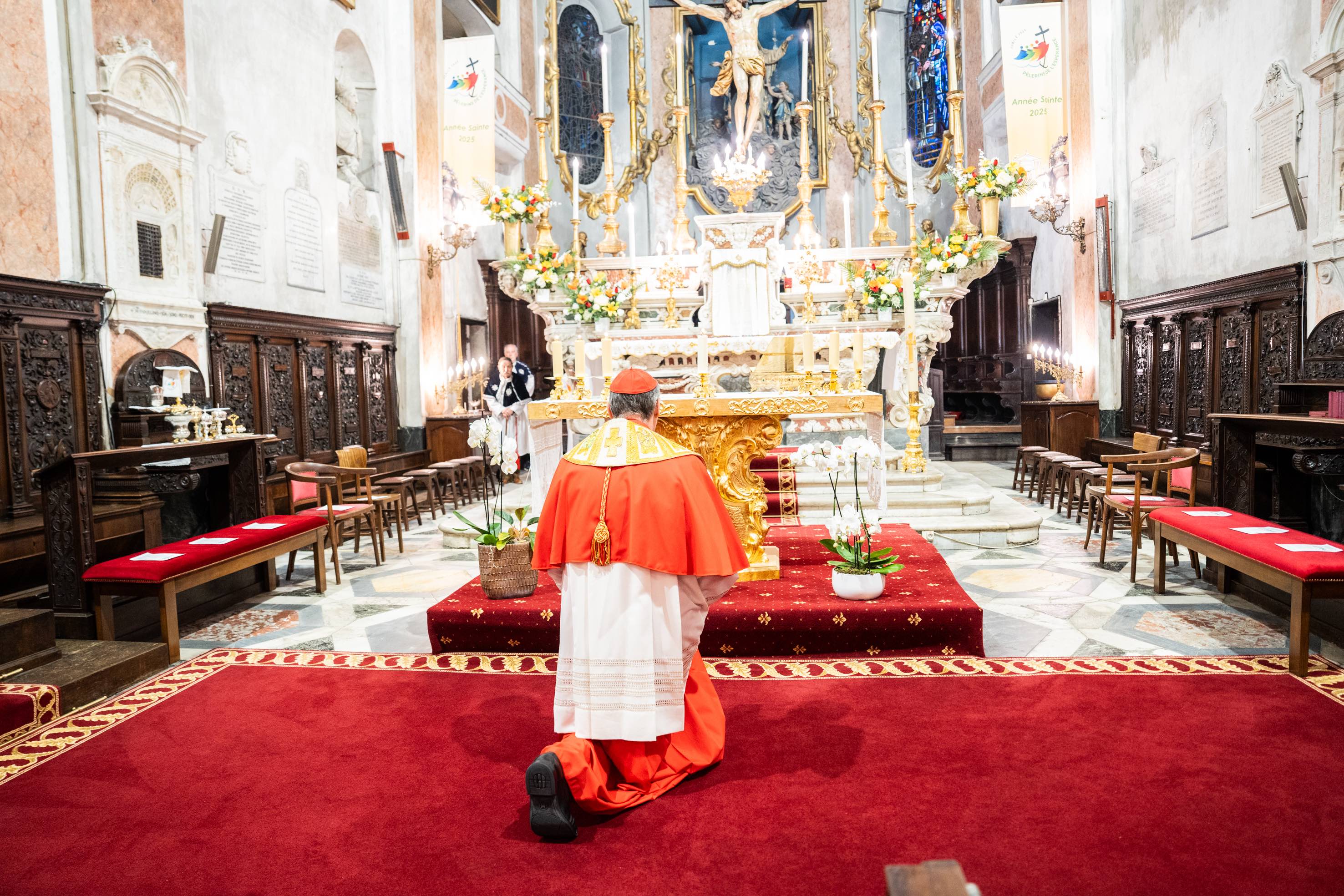 Le Cardinal Bustillo à Bastia. Photo Paule Santoni